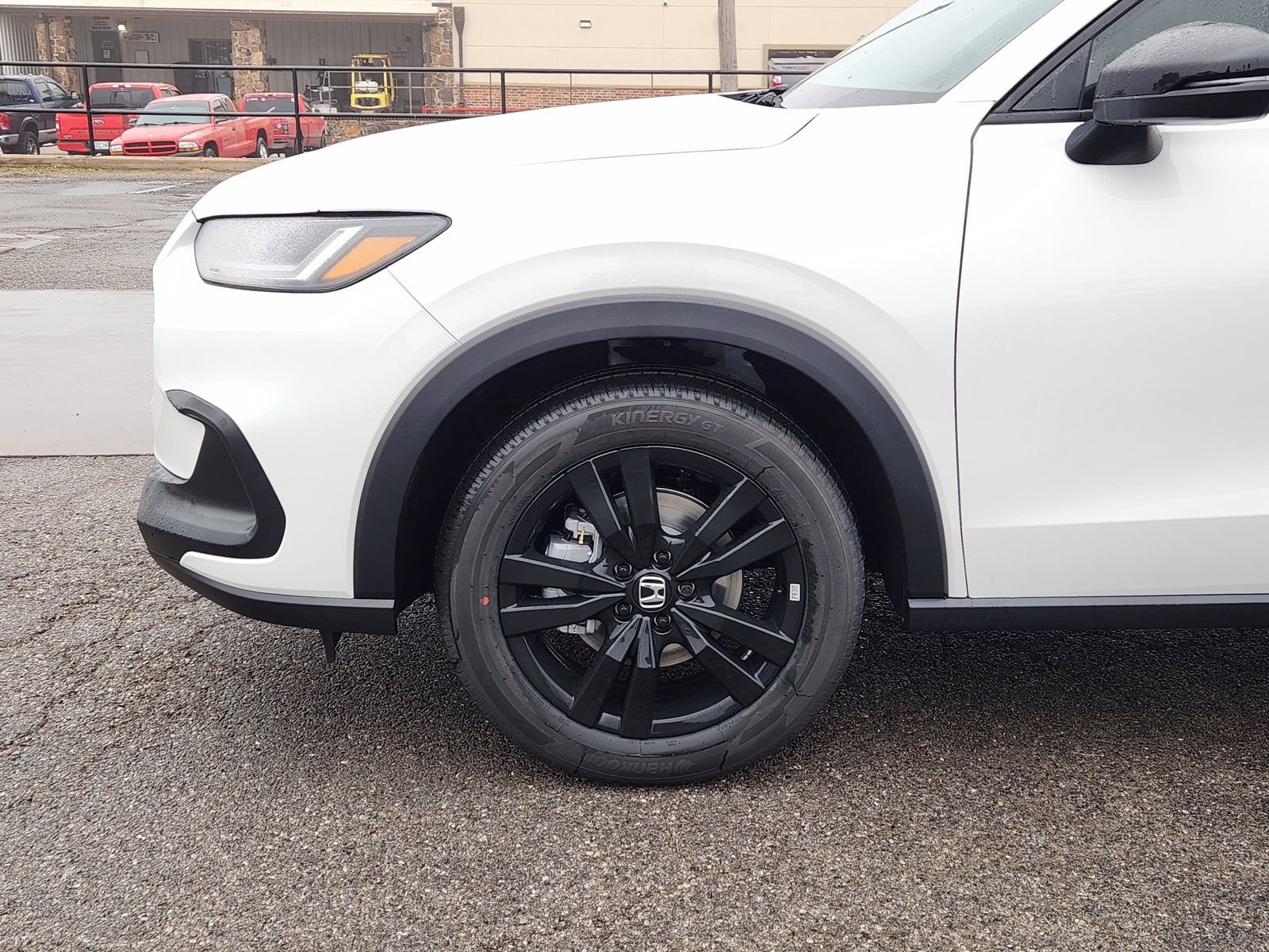 New 2026 Honda HR-V Sport image 9