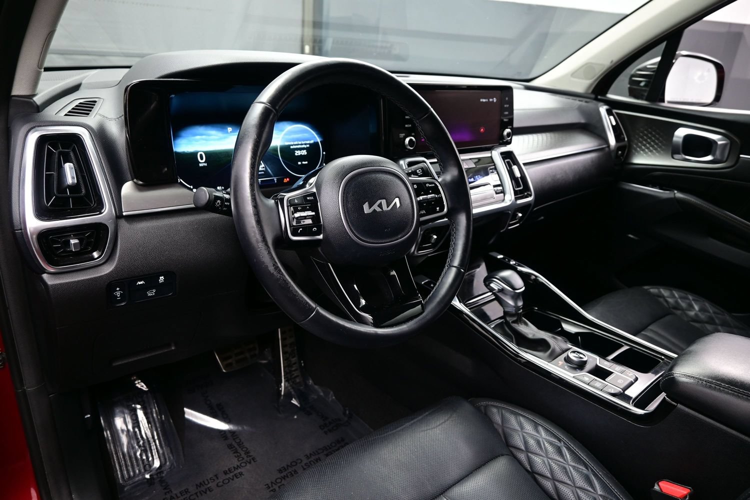 Used 2023 Kia Sorento SX AWD/4WD image 14