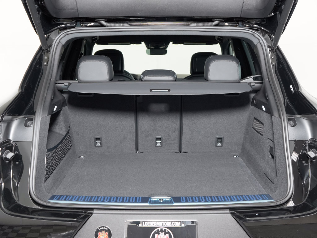 New 2026 Porsche Cayenne AWD/4WD image 40