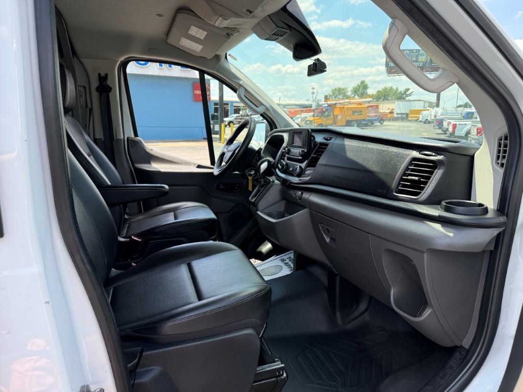 Used 2020 Ford Transit 250 Low Roof RWD image 20