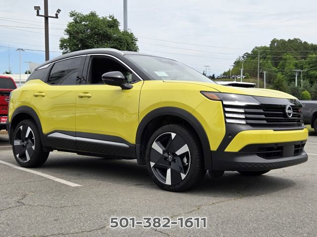 Used 2025 Nissan Kicks SR FWD image 3