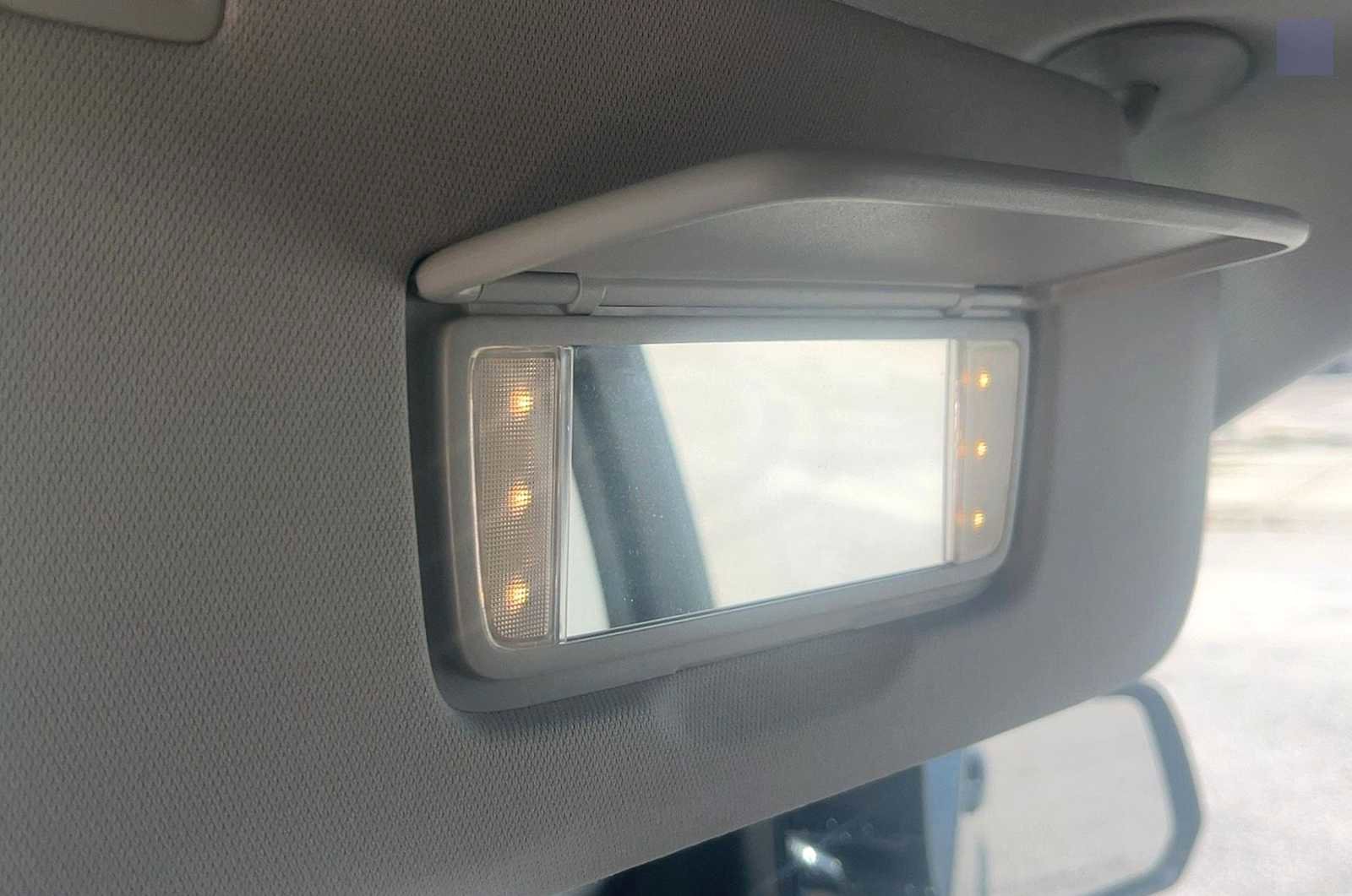 Used 2020 Chevrolet Traverse LS FWD image 29