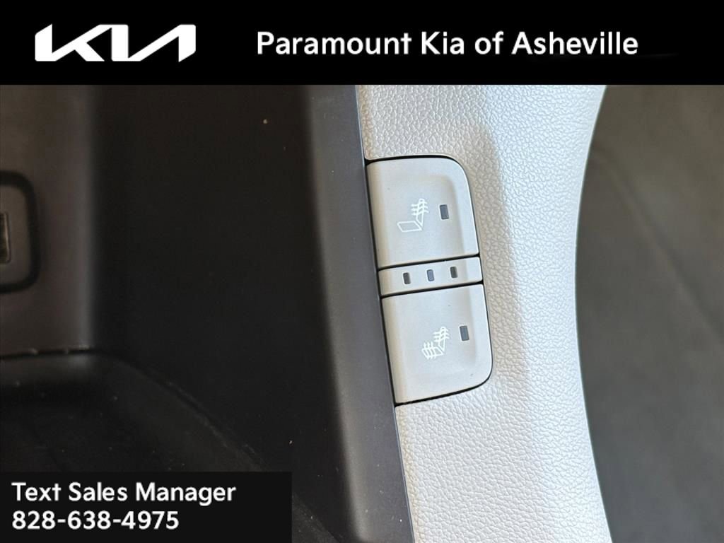 Used 2017 GMC Acadia SLT image 15