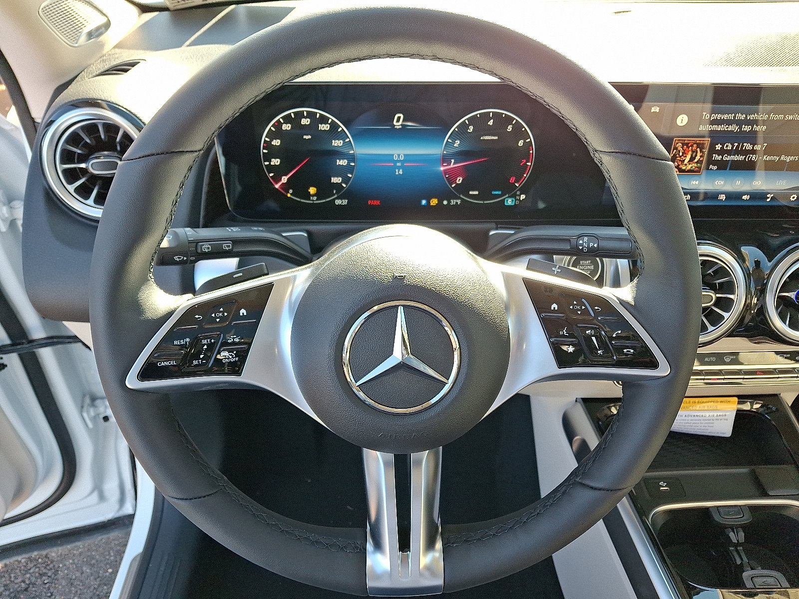 New 2026 Mercedes-Benz GLB 250 4MATIC image 17