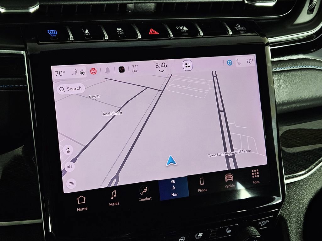 Used 2022 Jeep Grand Cherokee Trailhawk image 11