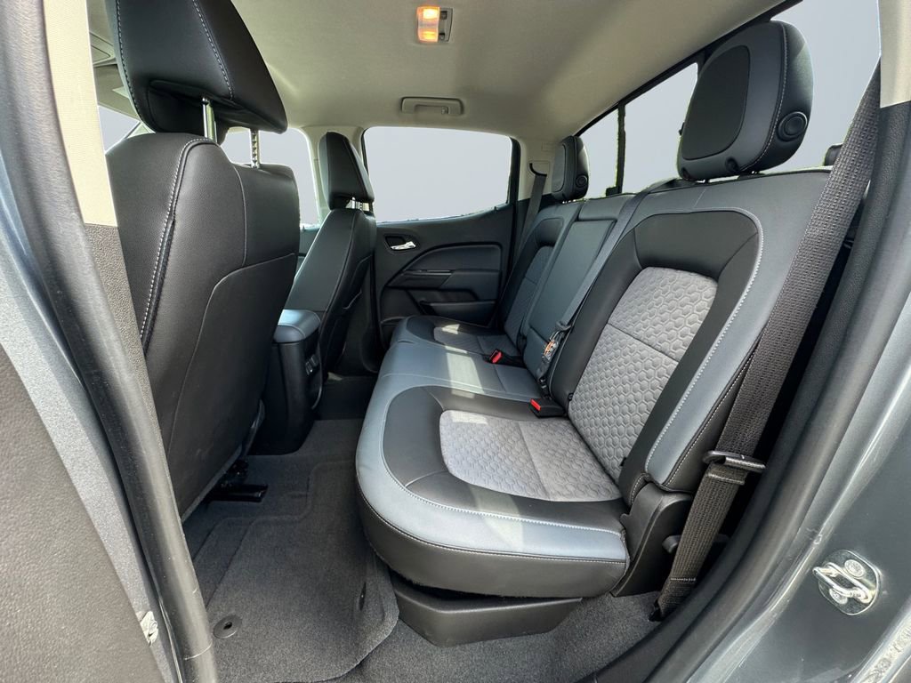 Used 2019 Chevrolet Colorado Z71 AWD/4WD image 13