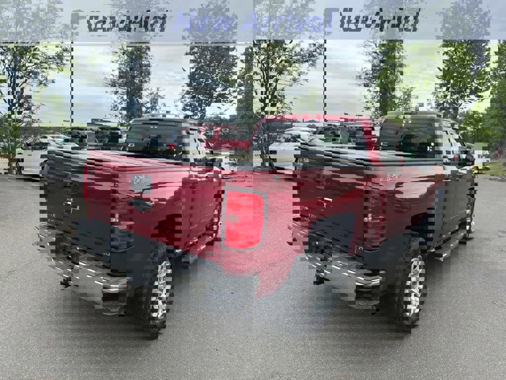 Certified 2019 Chevrolet Silverado 1500 LT w/ All Star Edition AWD/4WD image 3