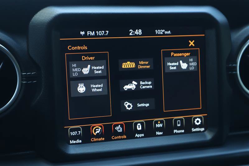 Used 2022 Jeep Wrangler Unlimited Sahara w/ Cold Weather Group image 14