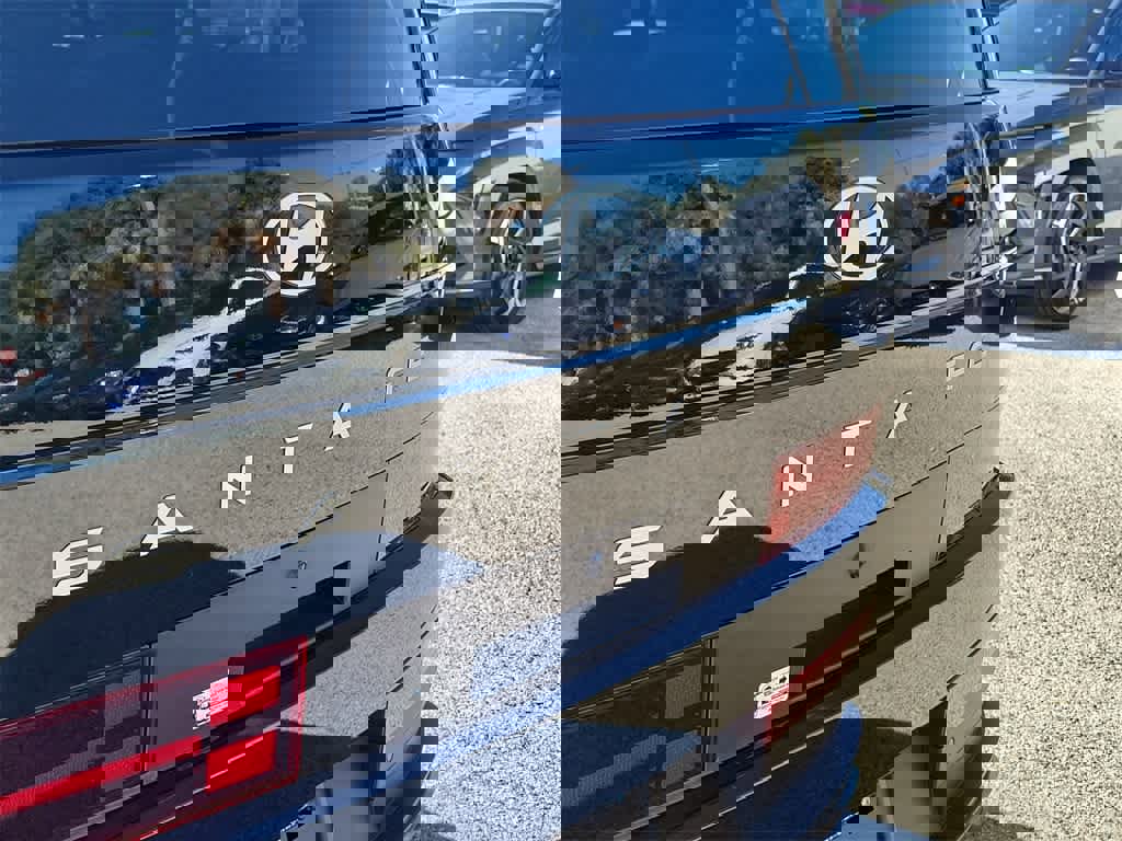 Used 2025 Hyundai Santa Fe SE w/ Tow & Go Package image 6