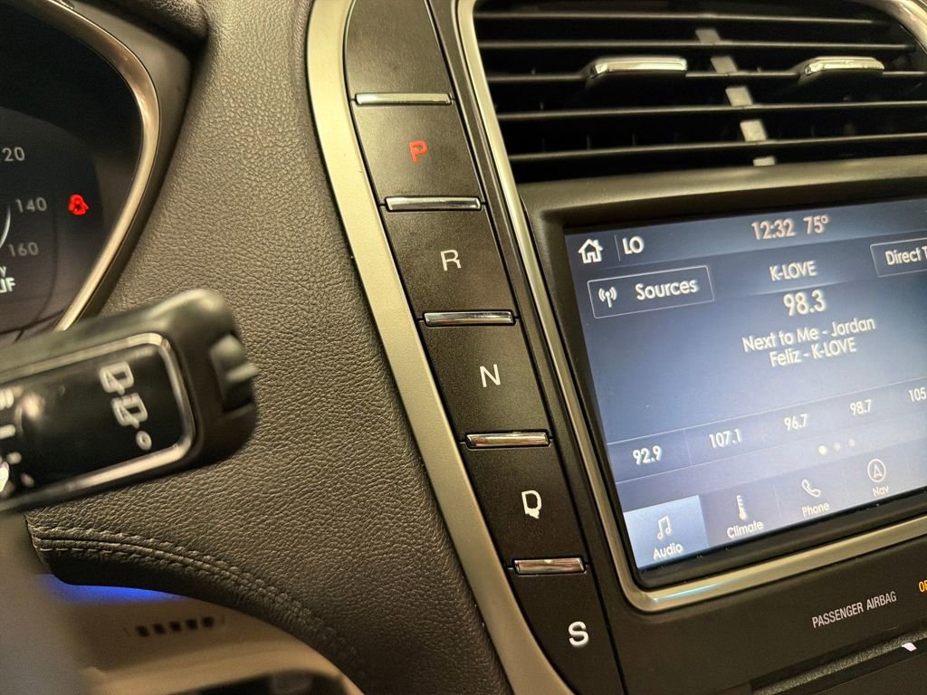 Used 2019 Lincoln Nautilus Reserve image 27