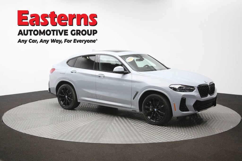Used 2023 BMW X4 xDrive30i w/ M Sport Package AWD/4WD image 50