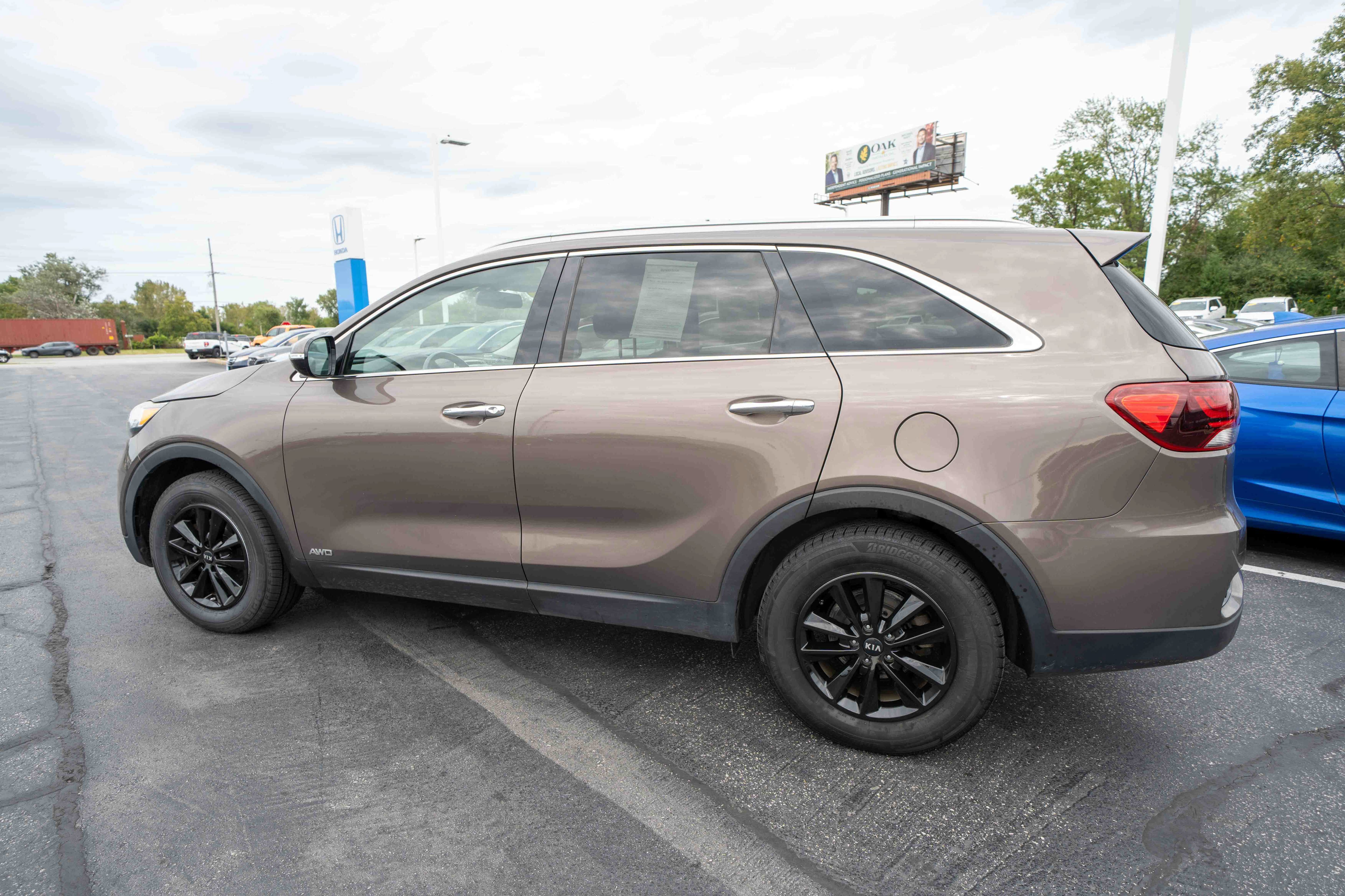 Used 2019 Kia Sorento AWD w/ LX Convenience Package image 4