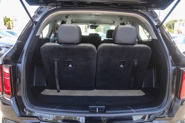 Used 2023 Kia Sorento S FWD image 28