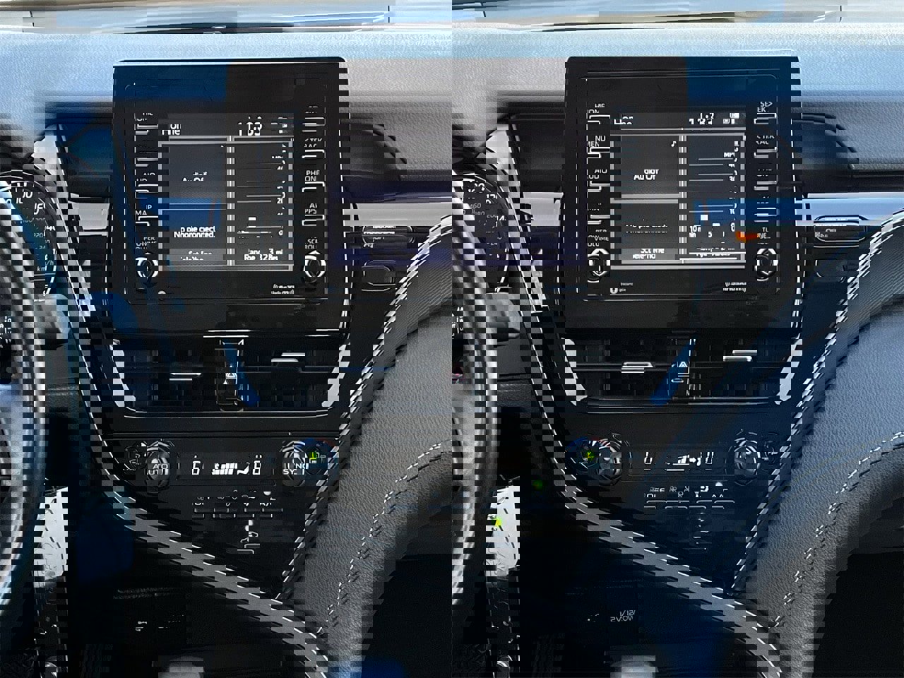 Used 2023 Toyota Camry SE image 15