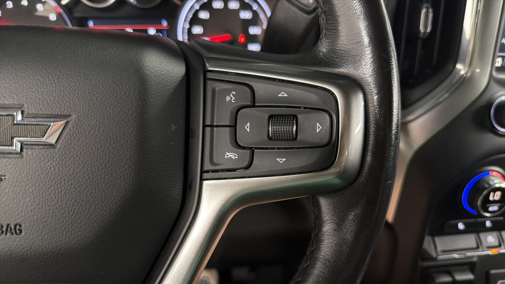 Used 2021 Chevrolet Silverado 1500 LT Trail Boss w/ Bed Protection Package AWD/4WD image 23