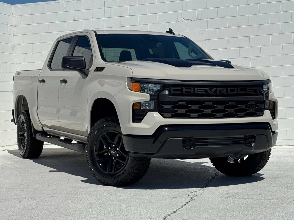 New 2026 Chevrolet Silverado 1500 Custom Trail Boss w/ Dark Appearance Package AWD/4WD image 2