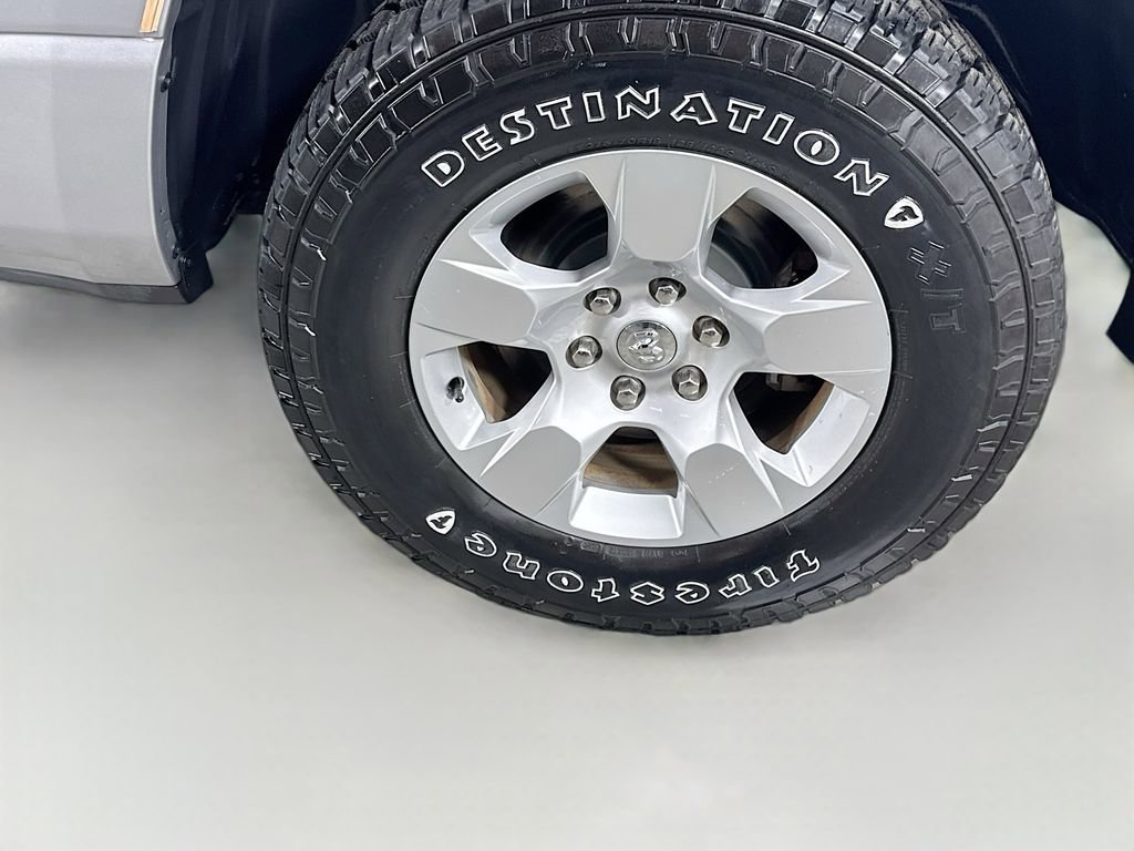 Used 2019 RAM 1500 Big Horn RWD image 28