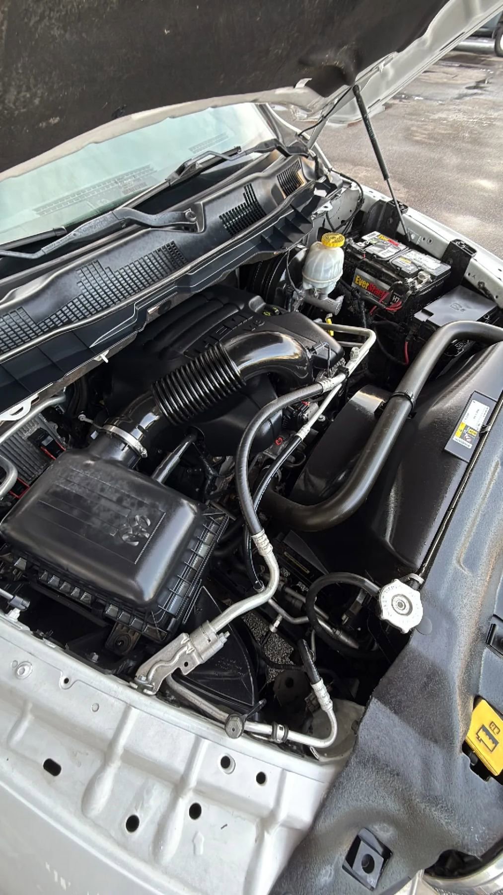 Used 2019 RAM 1500 Classic SLT RWD image 36