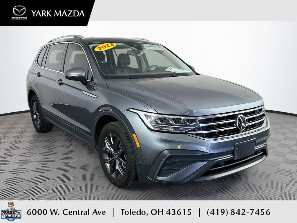Used 2023 Volkswagen Tiguan SE w/ Panoramic Sunroof Package