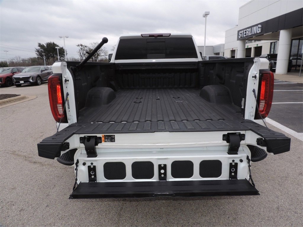 Certified 2022 GMC Sierra 3500 Denali image 22