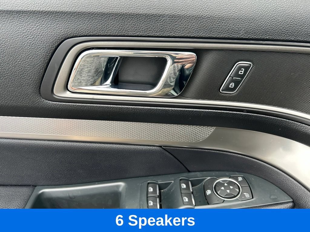 Used 2019 Ford Explorer XLT w/ Equipment Group 202A AWD/4WD image 11