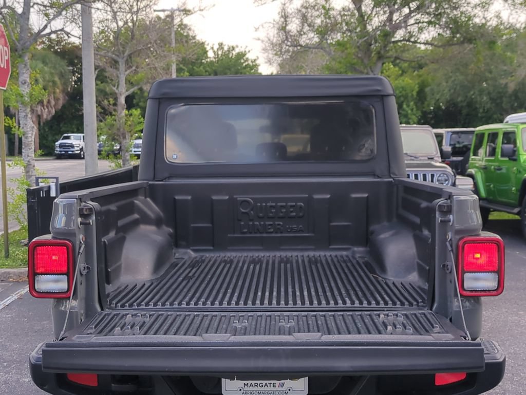 Used 2020 Jeep Gladiator Sport w/ Quick Order Package 24S AWD/4WD image 14