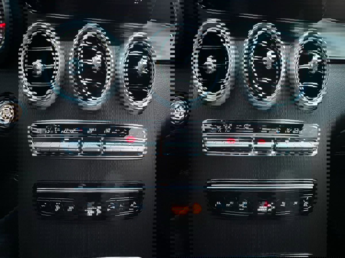 Used 2021 Mercedes-Benz GLC 43 AMG 4MATIC Coupe image 26