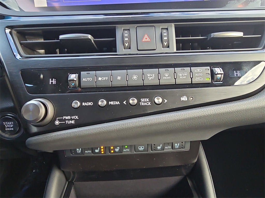 New 2025 Lexus ES 350 Luxury image 24