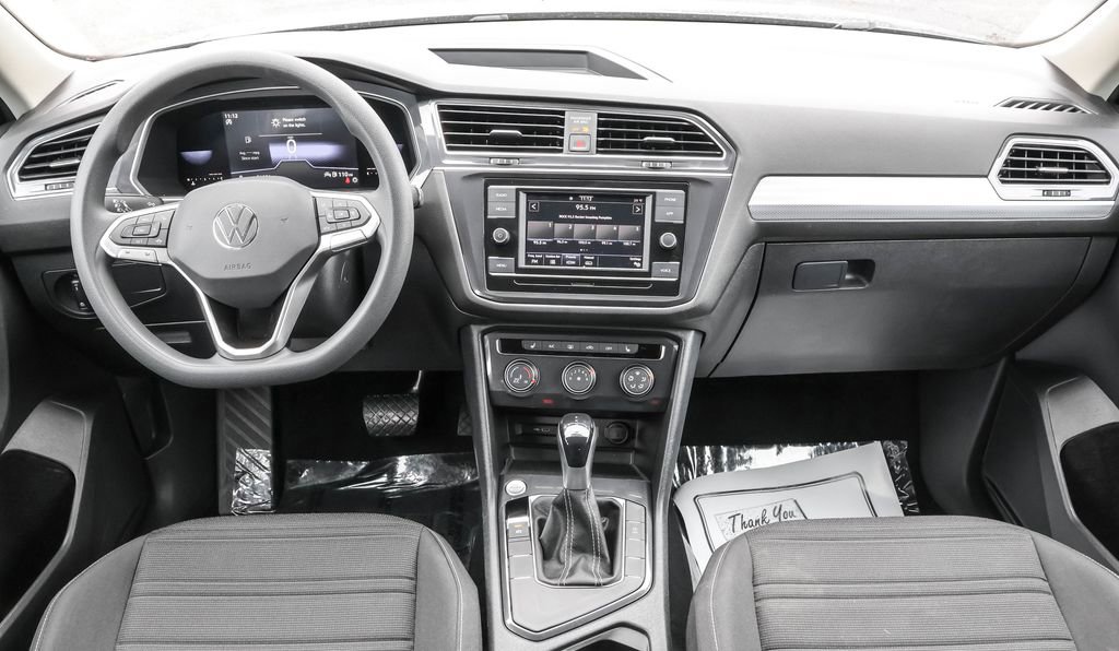 Used 2022 Volkswagen Tiguan S image 30