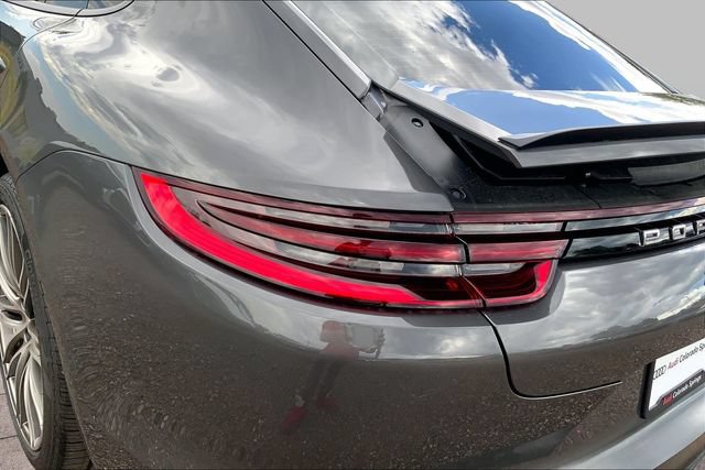 Used 2018 Porsche Panamera 4 w/ Premium Package Plus AWD/4WD image 29