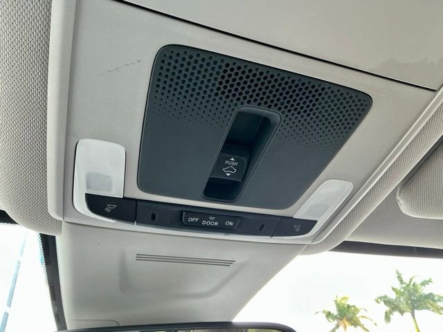 Certified 2025 Honda CR-V EX image 28