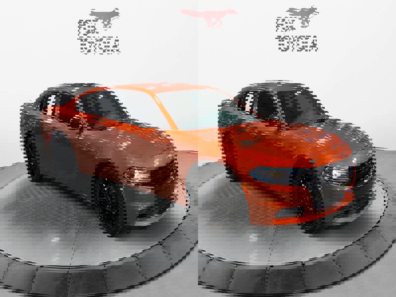 Used 2021 Dodge Charger SXT w/ Blacktop Package image 8