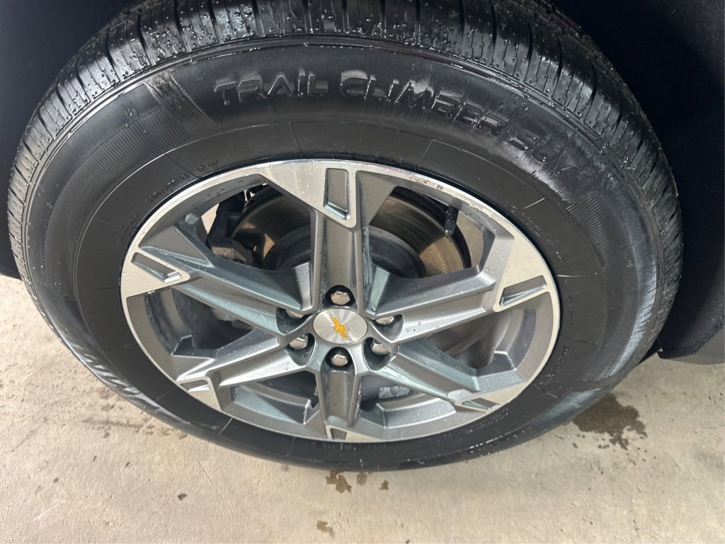 Used 2023 Chevrolet Blazer LT w/ Driver Confidence Package image 18