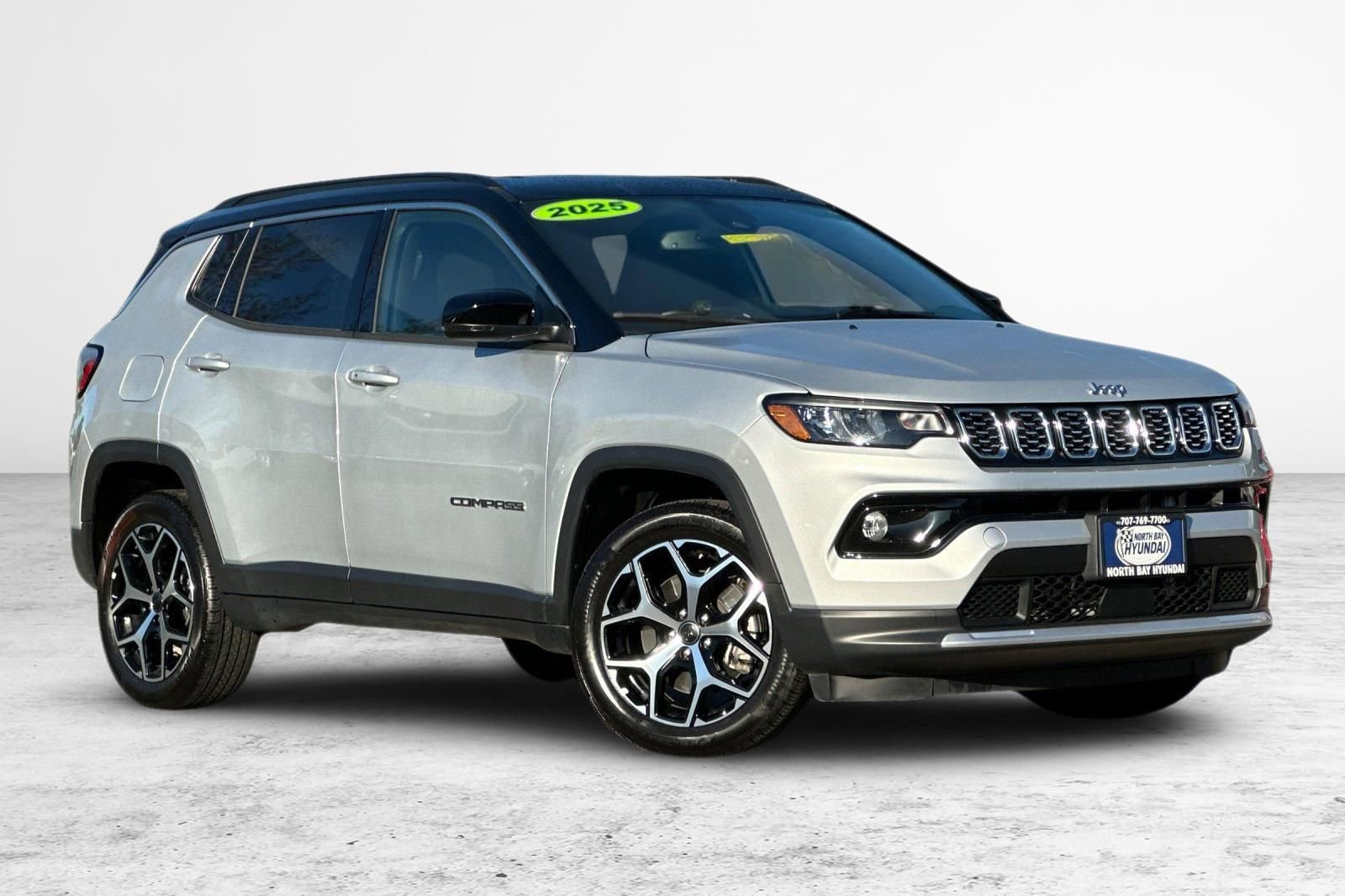 Used 2025 Jeep Compass Limited video 2