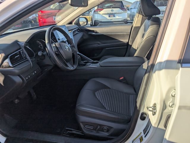 Used 2023 Toyota Camry SE w/ Convenience Package image 13