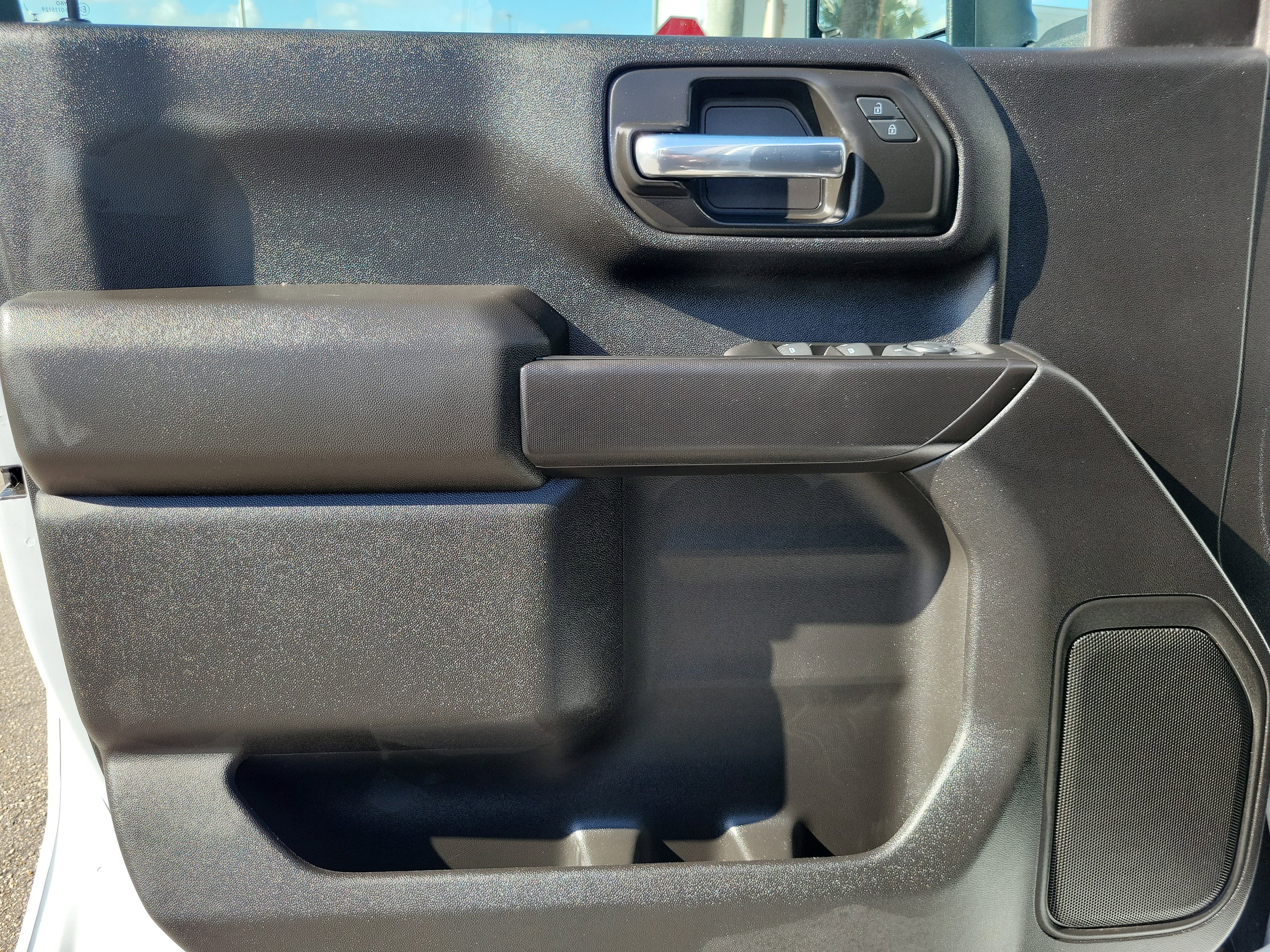 Used 2024 GMC Sierra 2500 Pro w/ Convenience Package image 21