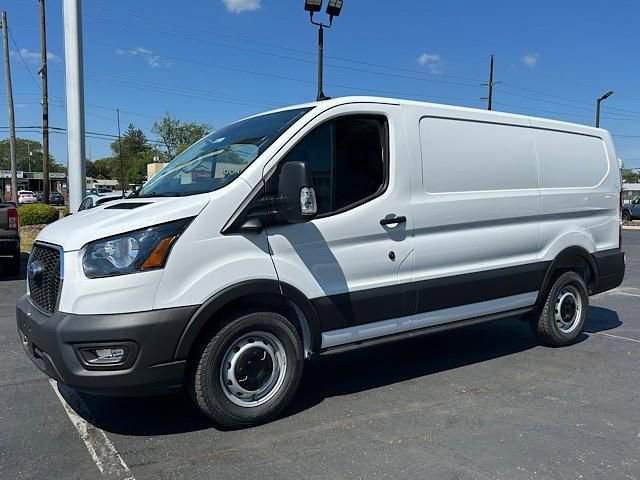 New 2025 Ford Transit 150 Low Roof image 17