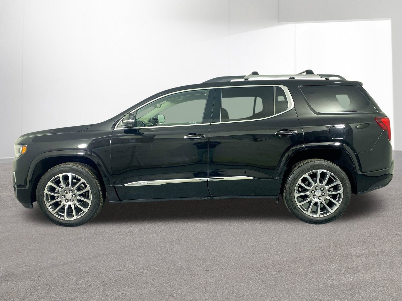 Used 2023 GMC Acadia Denali image 26