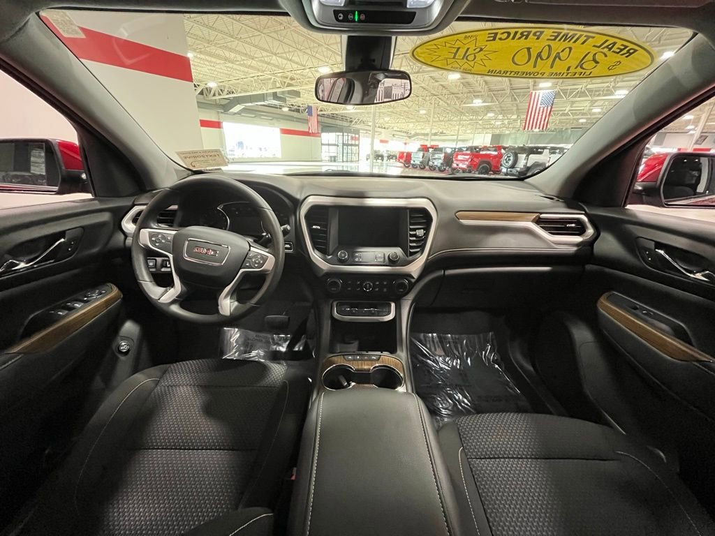 Certified 2023 GMC Acadia SLE w/ Driver Convenience Package image 19