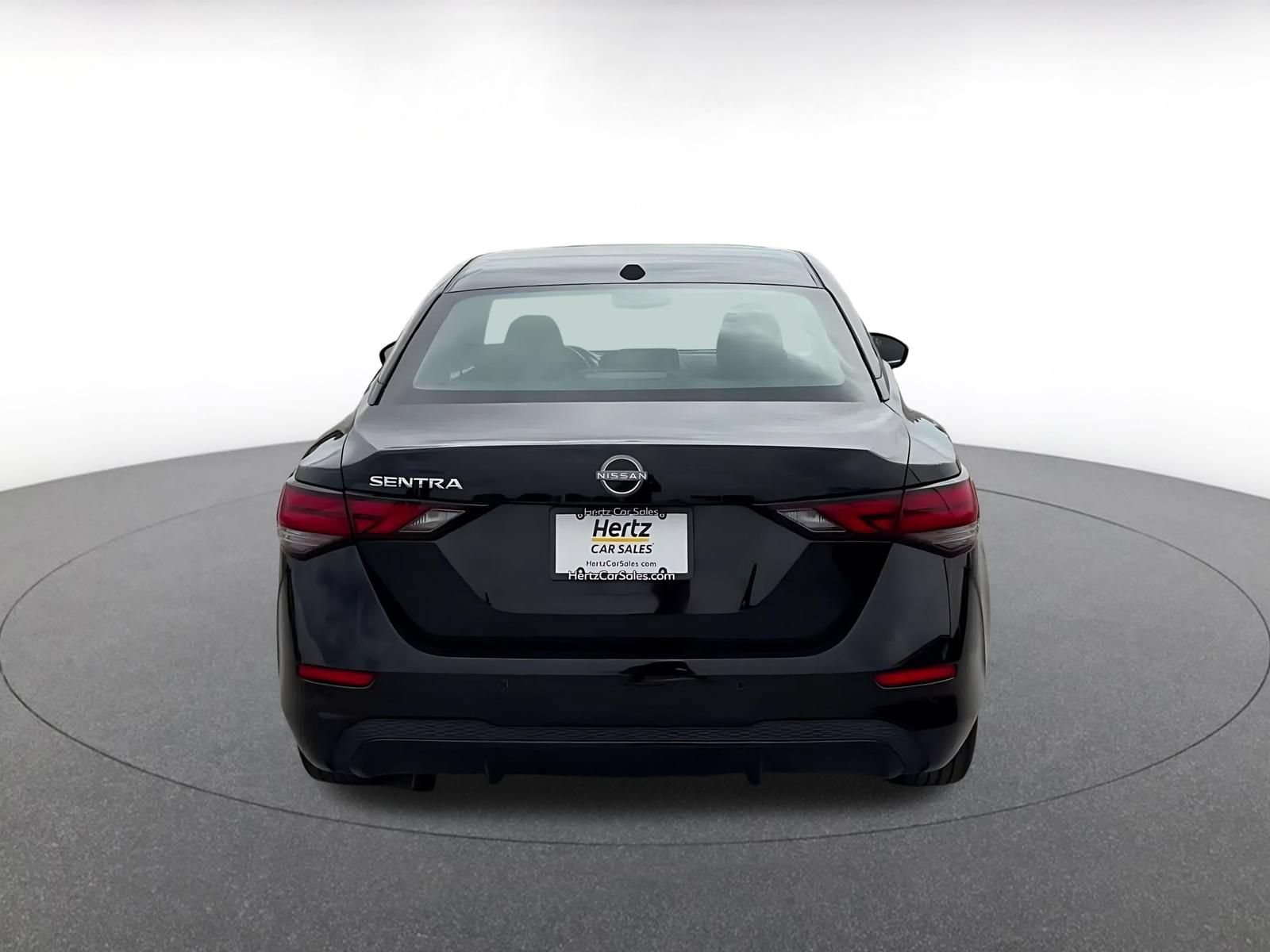 Used 2025 Nissan Sentra SV FWD image 12