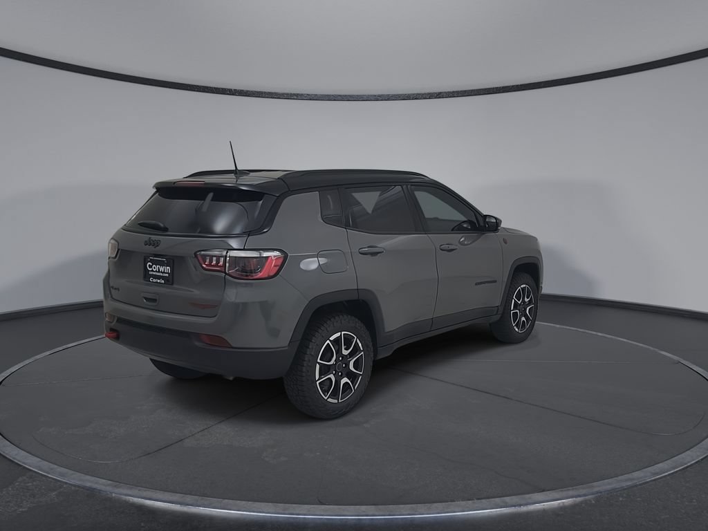 New 2026 Jeep Compass Trailhawk AWD/4WD image 14