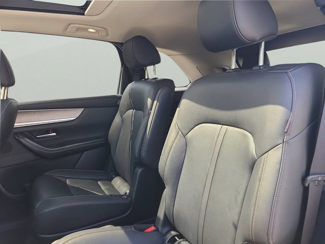 Used 2024 MAZDA CX-90 3.3 Turbo w/ Premium Package AWD/4WD image 7
