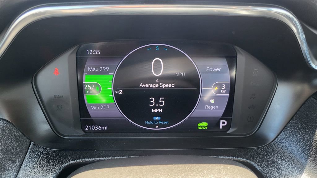 Used 2023 Chevrolet Bolt EUV LT w/ Driver Confidence Package FWD image 29