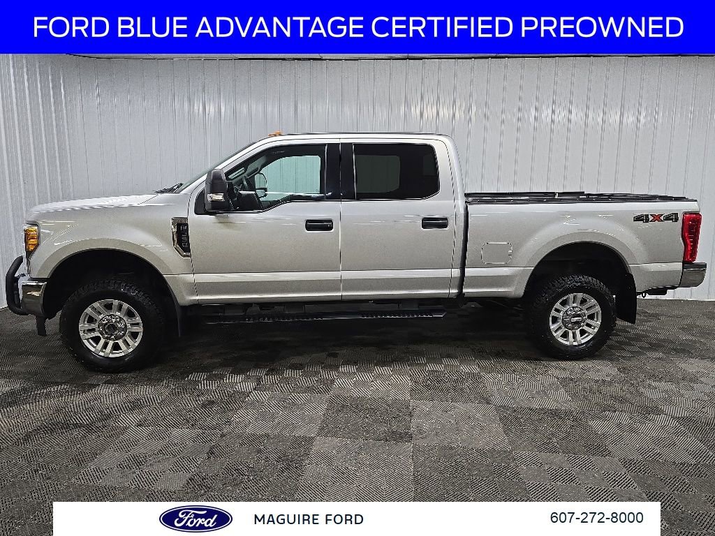 Certified 2017 Ford F250 XLT w/ Snow Plow Prep Package AWD/4WD image 6