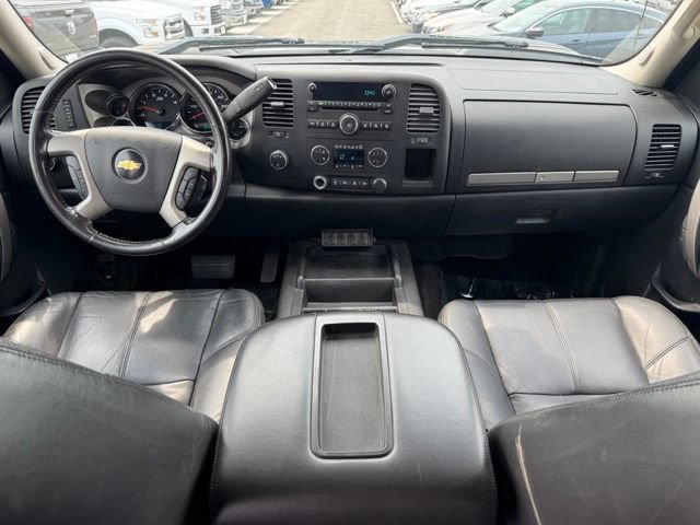 Used 2011 Chevrolet Silverado 3500 LT w/ Interior Plus Package AWD/4WD image 10