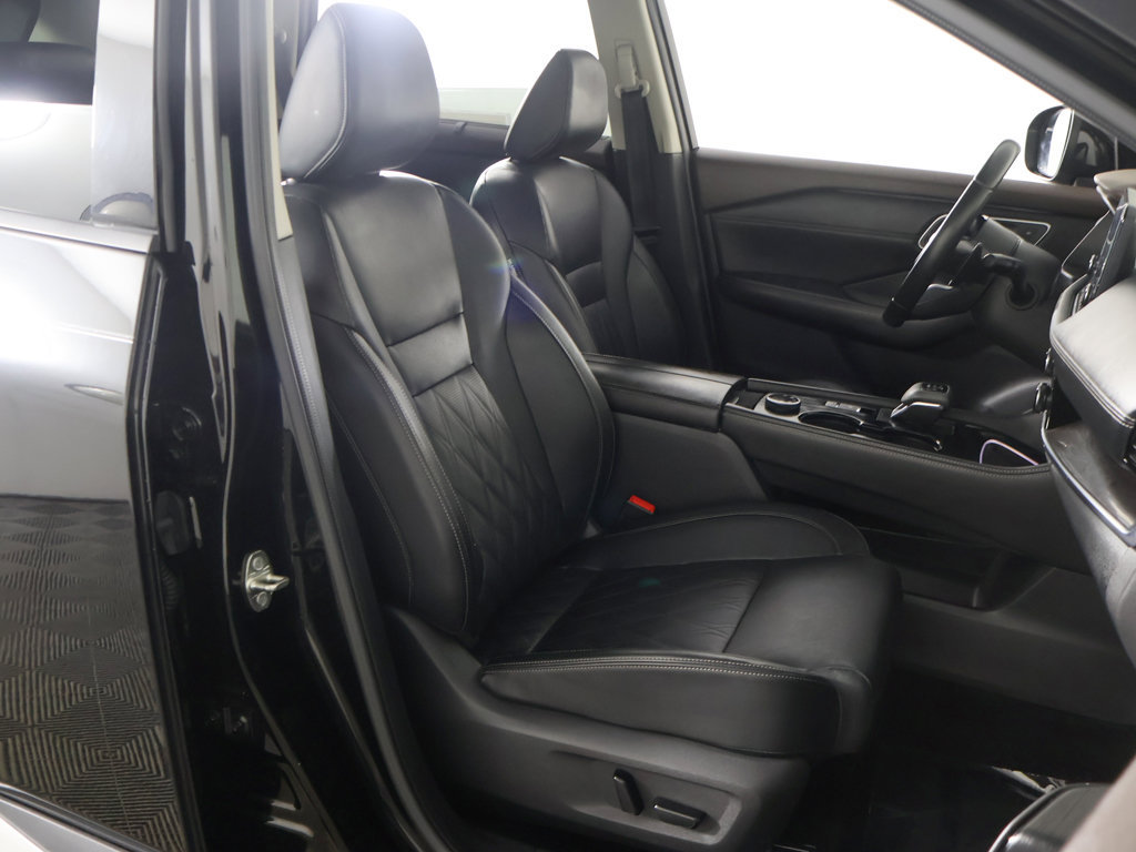 Used 2023 Nissan Rogue Platinum w/ Platinum Premium Package AWD/4WD image 31