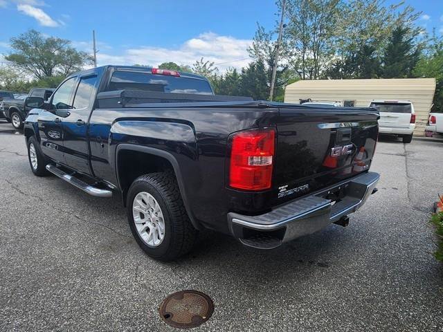 Used 2015 GMC Sierra 1500 SLE w/ SLE Value Package AWD/4WD image 5