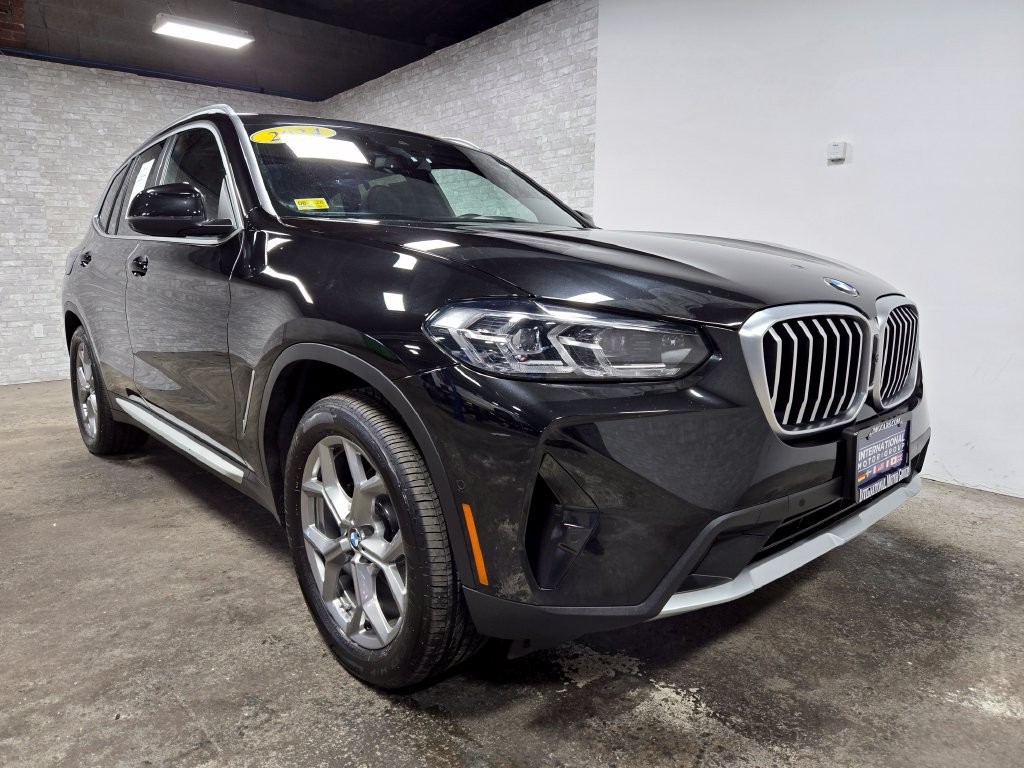 Used 2024 BMW X3 xDrive30i w/ Convenience Package AWD/4WD image 4