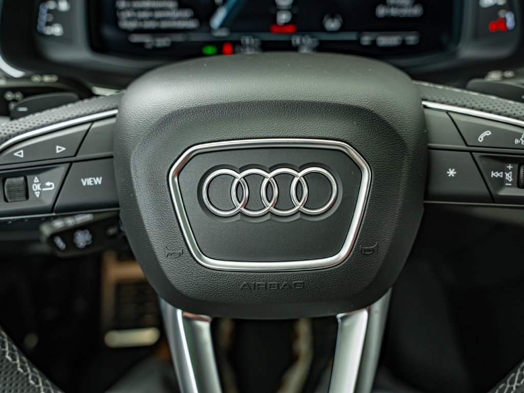 New 2026 Audi SQ8 Premium Plus AWD/4WD image 30