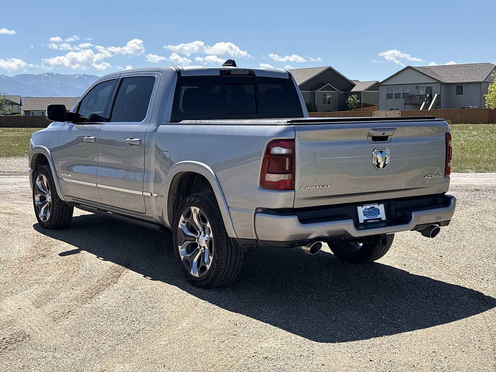 Used 2024 RAM 1500 Limited AWD/4WD image 12